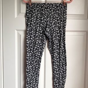 Old Navy Black and White Floral Leggings